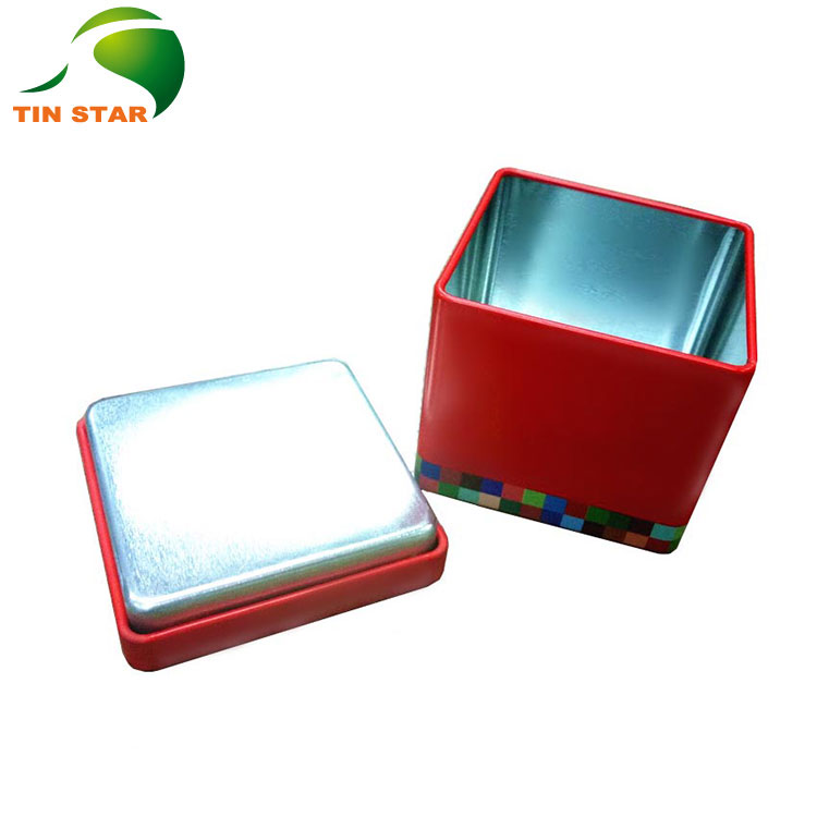 Square Tin U2102